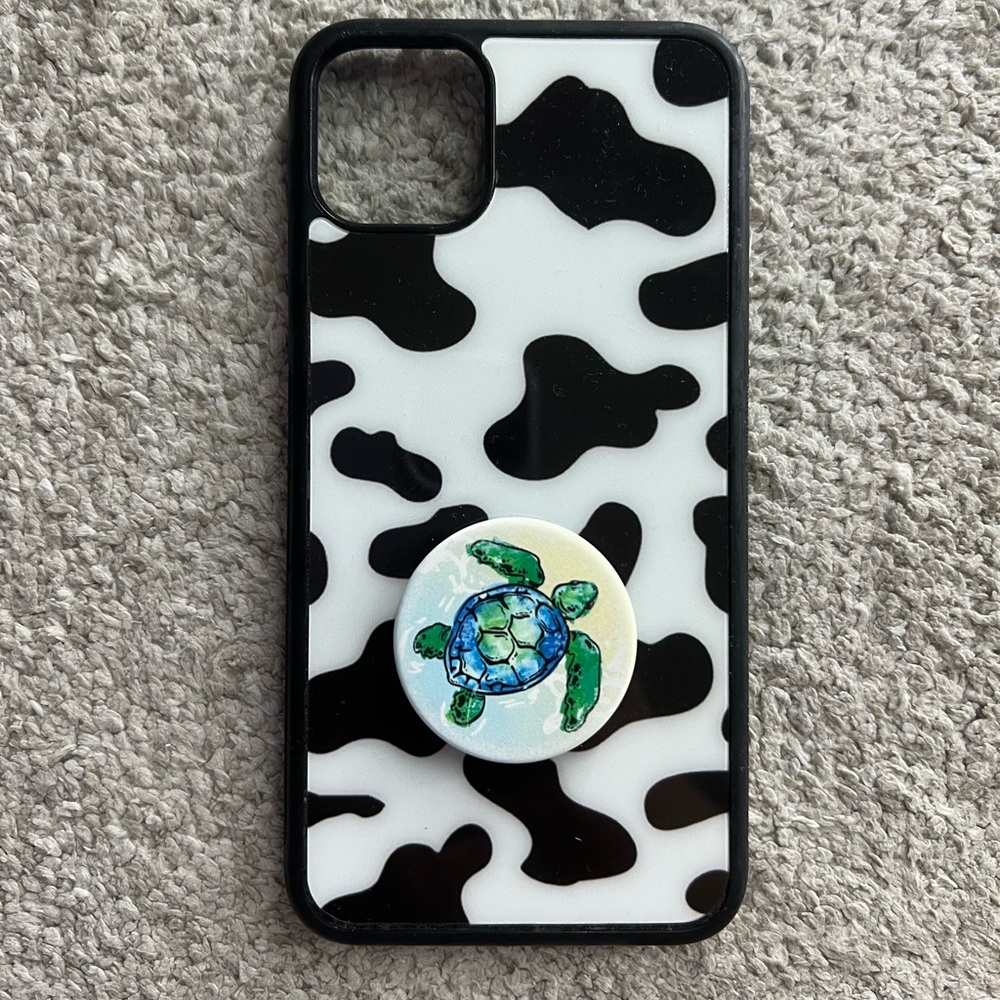 iPhone cow case